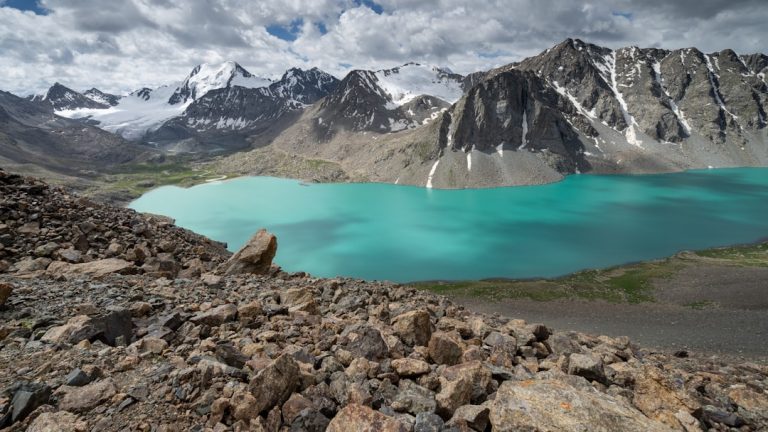 Embracing the Great Outdoors: A Journey to Self-Discovery